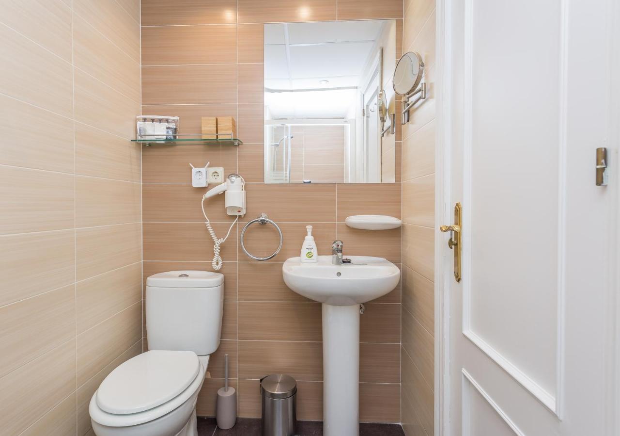 New Studio In Stella Maris With Stunning Sea Views Фуeнхирола Екстериор снимка